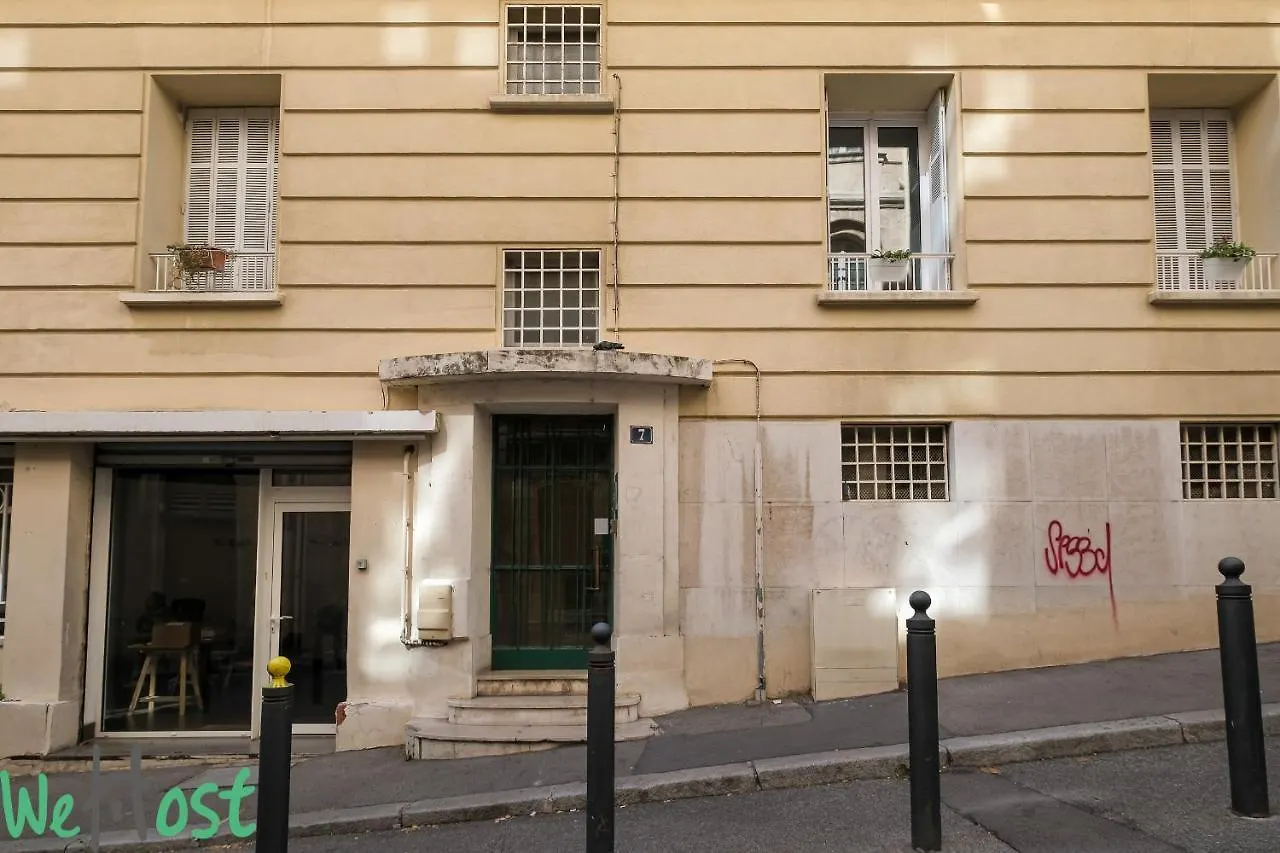 Charming Apartment With Cosy Balcony Old Port Marseille France